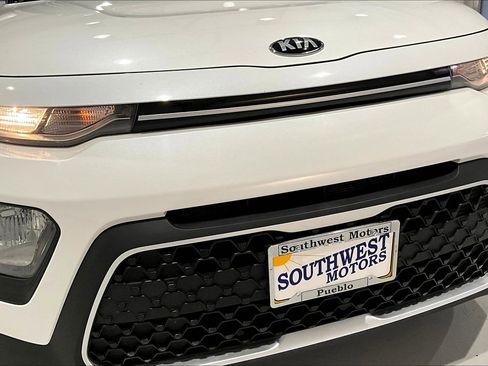 Used 2020 Kia Soul LX FWD image 32