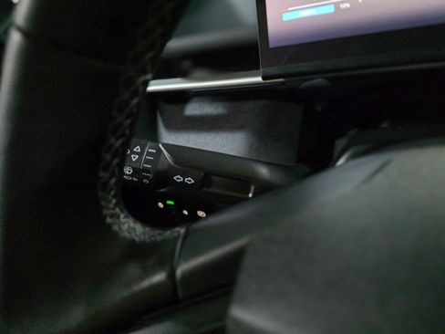 Used 2023 Fisker Ocean One image 22