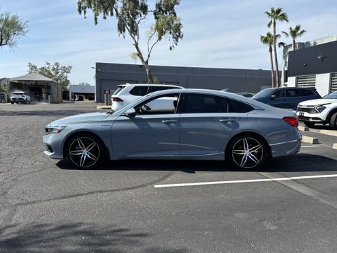 Used 2021 Honda Accord Touring image 5