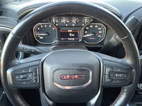 Used 2023 GMC Sierra 2500 AT4 w/ Gooseneck/5TH Wheel Package image 19