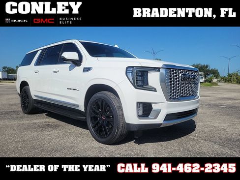 Used 2023 GMC Yukon XL Denali AWD/4WD image 1