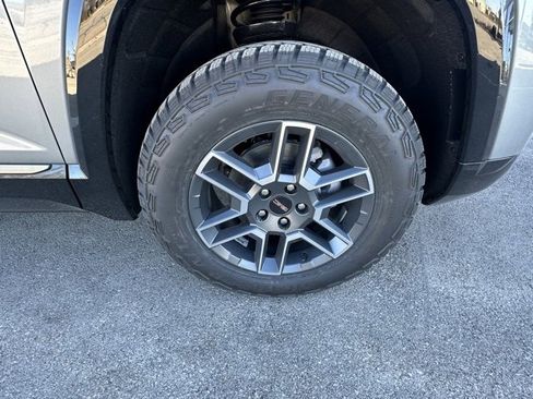 New 2026 GMC Terrain AT4 w/ Convenience Package III image 3
