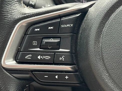 Used 2025 Subaru Outback Premium AWD/4WD image 17
