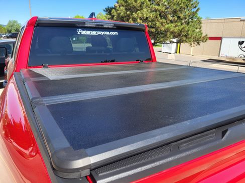 Certified 2024 Toyota Tacoma SR AWD/4WD image 24