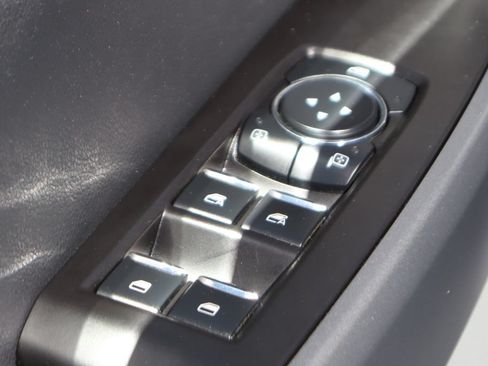 Used 2023 Ford F550 2WD Crew Cab Super Duty image 17