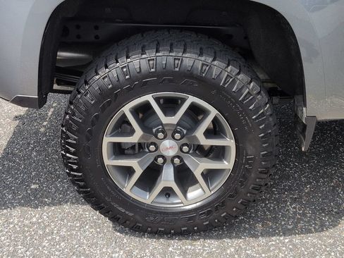 Certified 2022 GMC Canyon AT4 w/ Trailering Package AWD/4WD image 28
