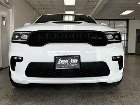 Certified 2022 Dodge Durango R/T w/ Tow 'N Go Package AWD/4WD image 4