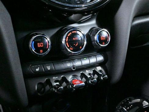 Certified 2022 MINI Cooper S w/ Premium Package image 17