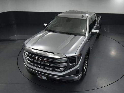 Used 2024 GMC Sierra 1500 SLE image 58