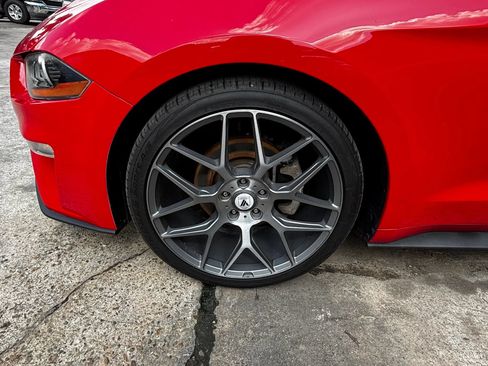 Used 2019 Ford Mustang Coupe RWD image 20