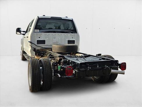 New 2025 Ford F450 XL image 8