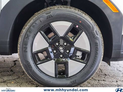 New 2026 Hyundai Santa Fe SE FWD image 10