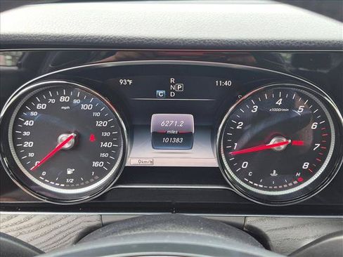 Certified 2018 Mercedes-Benz E 300 4MATIC image 11