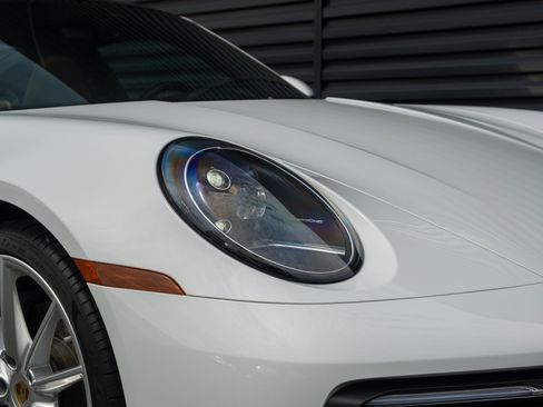 Certified 2022 Porsche 911 Carrera RWD image 16