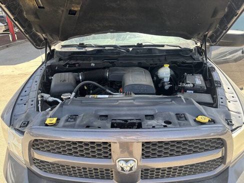 Used 2016 RAM 1500 Express image 12