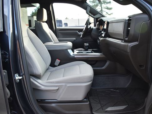 Used 2022 Chevrolet Silverado 1500 LT w/ Max Trailering Package image 24