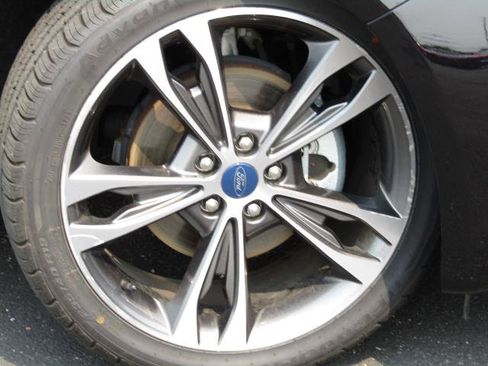 Certified 2019 Ford Fusion Titanium FWD image 6