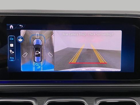 New 2026 Mercedes-Benz GLS 450 4MATIC image 26