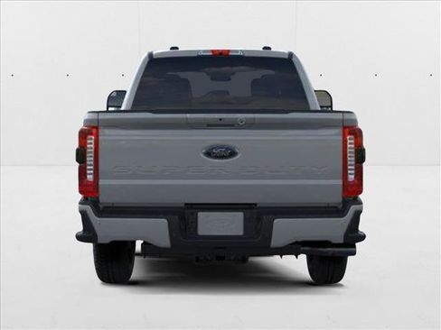 New 2026 Ford F250 Lariat w/ Black Appearance Package image 5