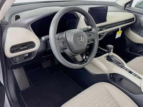 New 2027 Honda HR-V LX image 9