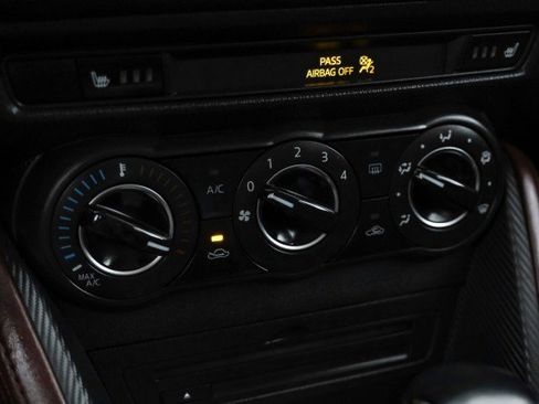 Used 2017 MAZDA CX-3 Touring image 26