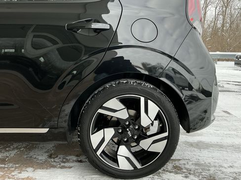 Used 2023 Kia Soul GT-Line image 23