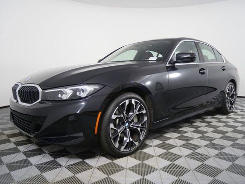 Used 2025 BMW 330i Sedan image 8