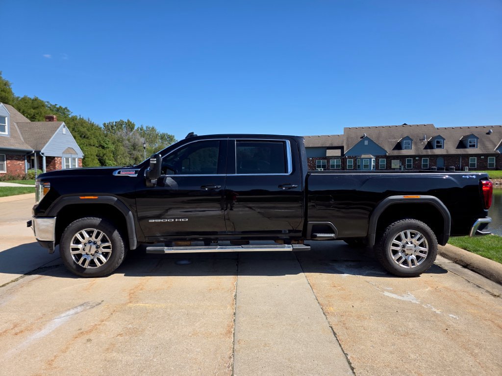 Used 2022 GMC Sierra 3500 SLE w/ SLE Value Package AWD/4WD image 6