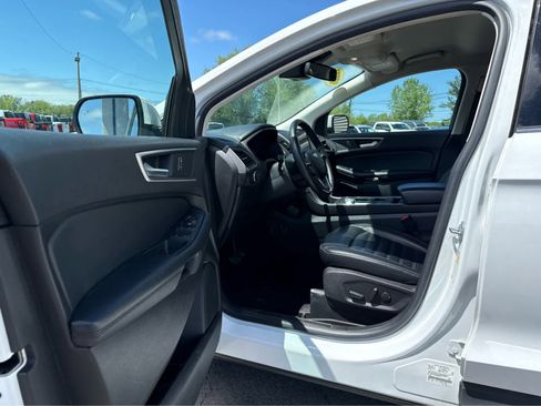 Used 2022 Ford Edge SEL image 6