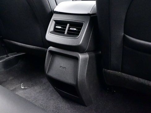 Used 2026 Chevrolet Equinox EV LT FWD image 42