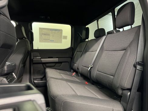 New 2025 Ford F150 XLT w/ Equipment Group 302A MID image 31