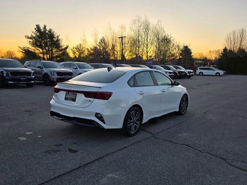 Certified 2023 Kia Forte GT-Line w/ GT-Line Technology Package FWD image 8