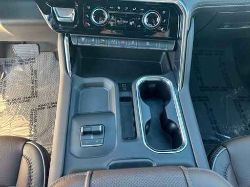 New 2026 GMC Sierra 2500 Denali w/ Denali Reserve Package image 22