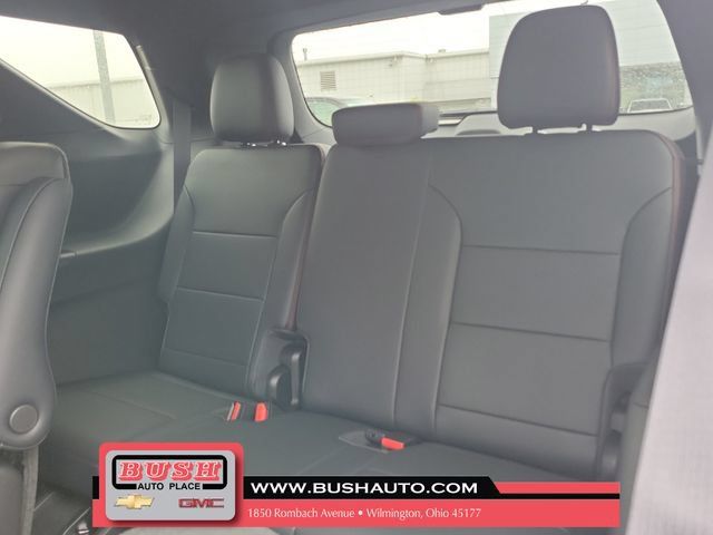 New 2026 Chevrolet Traverse RS w/ LPO, Floor Liner Package FWD image 14