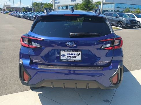 New 2025 Subaru Crosstrek 2.5i Limited image 5