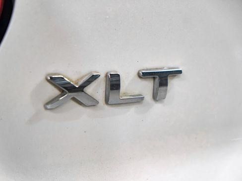 Used 2016 Ford Explorer XLT w/ Equipment Group 202A FWD image 51