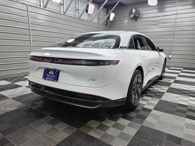 Used 2024 Lucid Air Pure RWD image 5