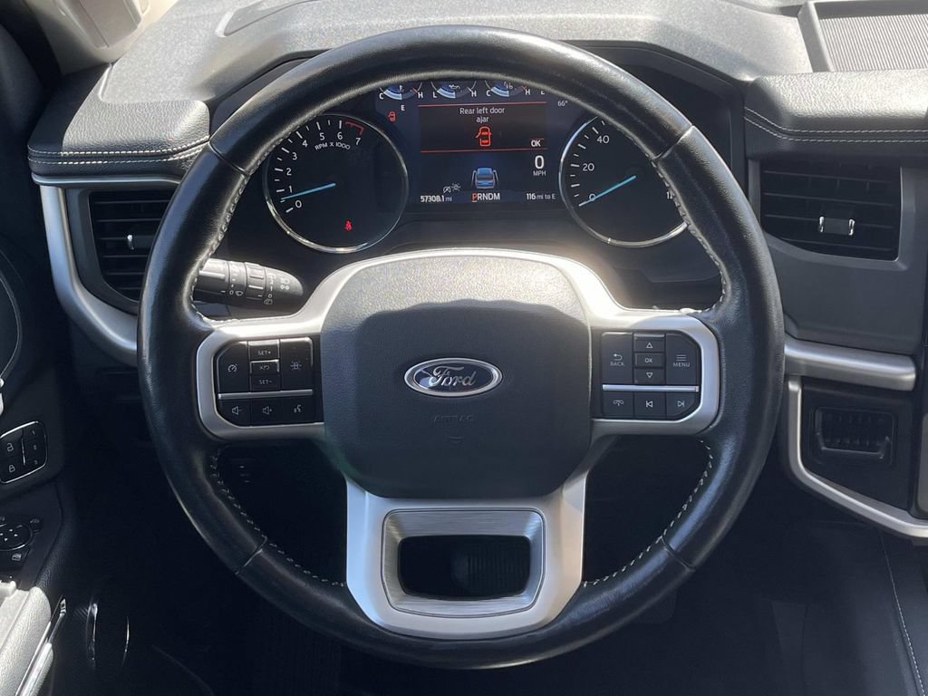 Used 2024 Ford Expedition XLT AWD/4WD image 7