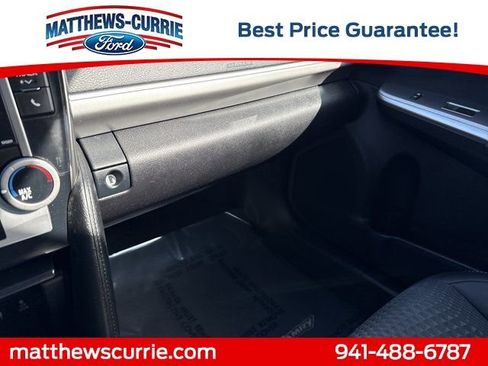 Used 2014 Toyota Camry XLE image 21