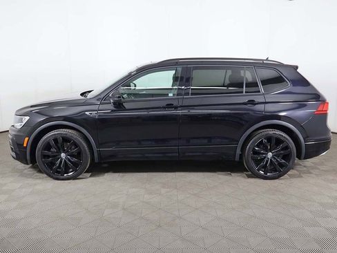 Used 2020 Volkswagen Tiguan SE R-Line FWD image 18