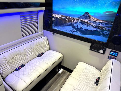 Used 2020 Mercedes-Benz Sprinter 3500 image 12