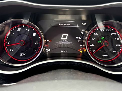 Used 2016 Dodge Charger R/T Scat Pack w/ Technology Group image 31