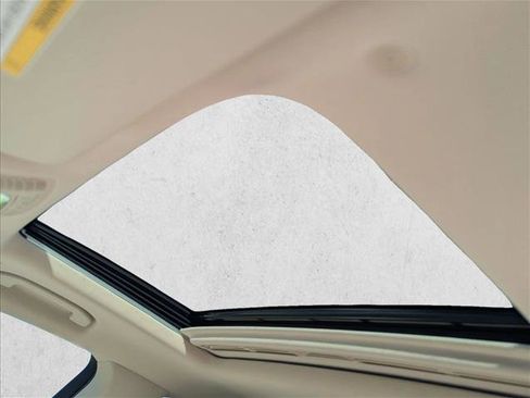 Used 2020 Mercedes-Benz GLE 350 4MATIC image 16