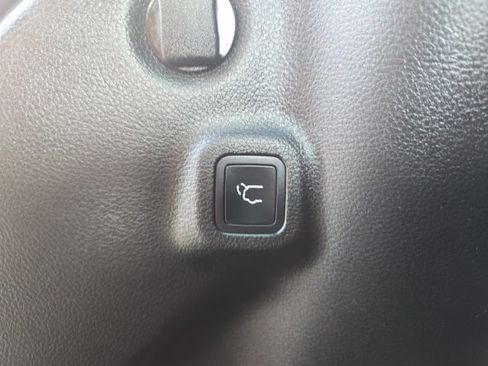 Used 2022 Jeep Compass Altitude w/ Convenience Group image 24