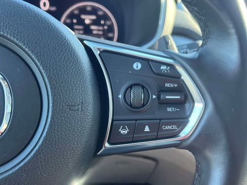 Used 2023 Acura MDX SH-AWD w/ Technology Package image 28
