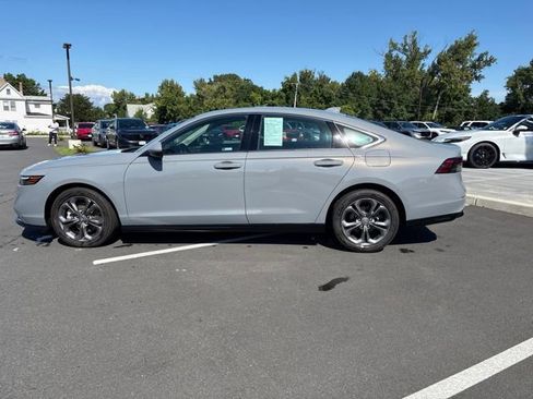 Used 2024 Honda Accord EX-L image 10