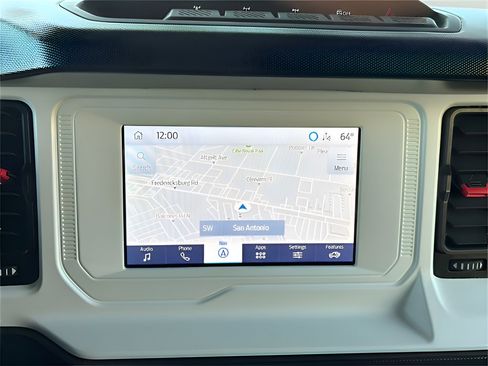 Used 2023 Ford Bronco Heritage Edition image 25