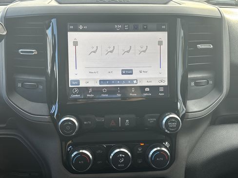 Used 2022 RAM 2500 Tradesman image 22