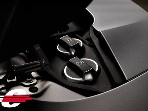 Used 2017 Porsche 911 Carrera 4S image 11