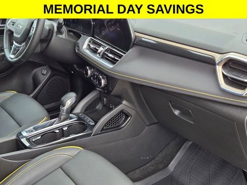 Used 2025 Chevrolet TrailBlazer ACTIV w/ Convenience Package FWD image 26